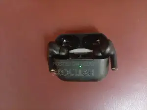 High-Quality Wireless Earbuds with Premium Sound