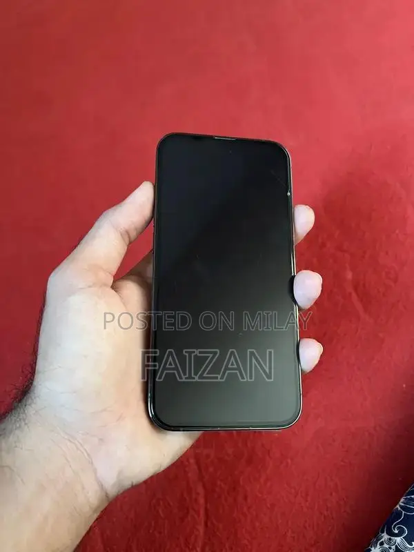 Apple iPhone 13 Pro - High-End Smartphone with Premium Features