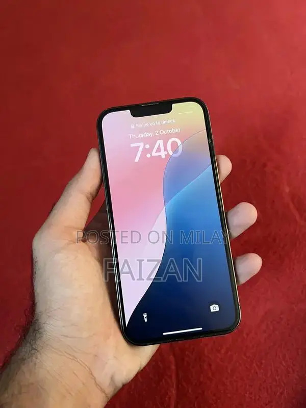 Apple iPhone 13 Pro - High-End Smartphone with Premium Features