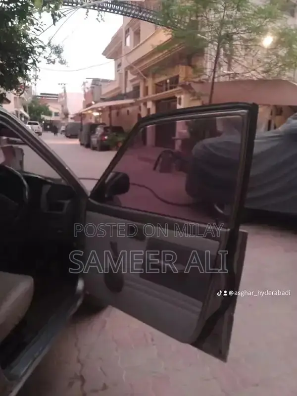 Suzuki Mehran VX Compact Sedan - Low Mileage Urban Car