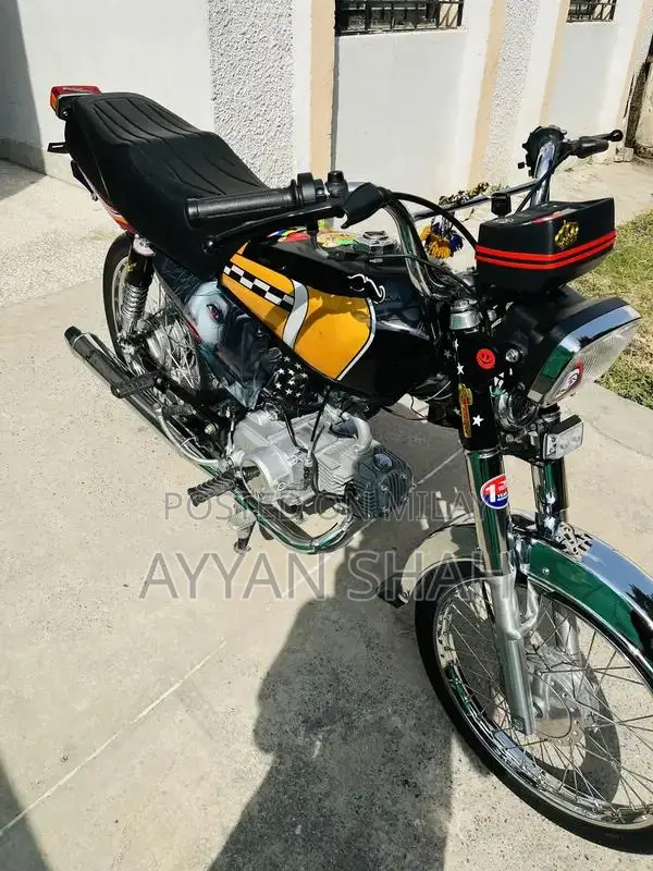 United 70cc Motorcycle: Low Mileage, Well-Maintained Bike
