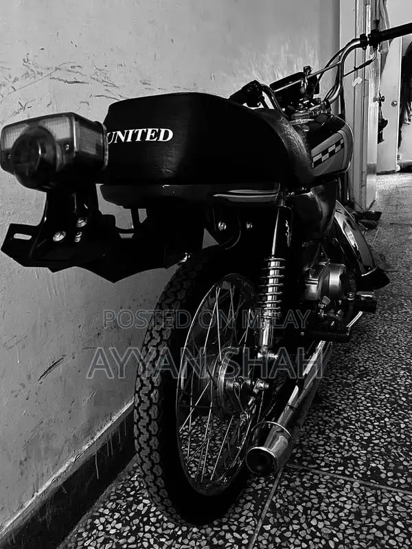 United 70cc Motorcycle: Low Mileage, Well-Maintained Bike