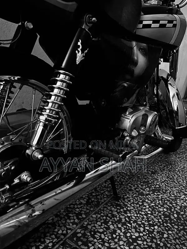 United 70cc Motorcycle: Low Mileage, Well-Maintained Bike