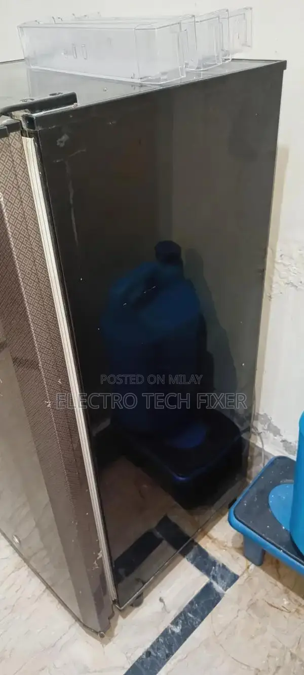 Compact Humidifier with Multiple Advanced Features