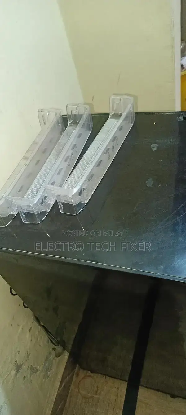 Compact Humidifier with Multiple Advanced Features