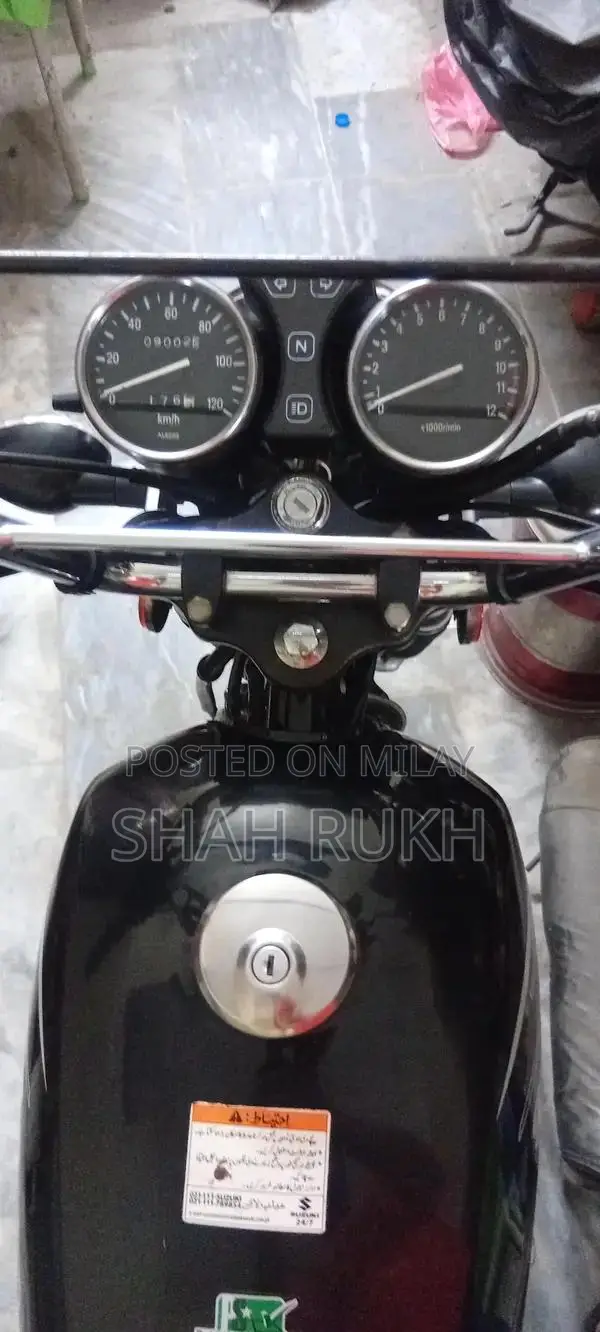 2019 Suzuki GS150 Motorcycle - Low Mileage, Excellent Condition