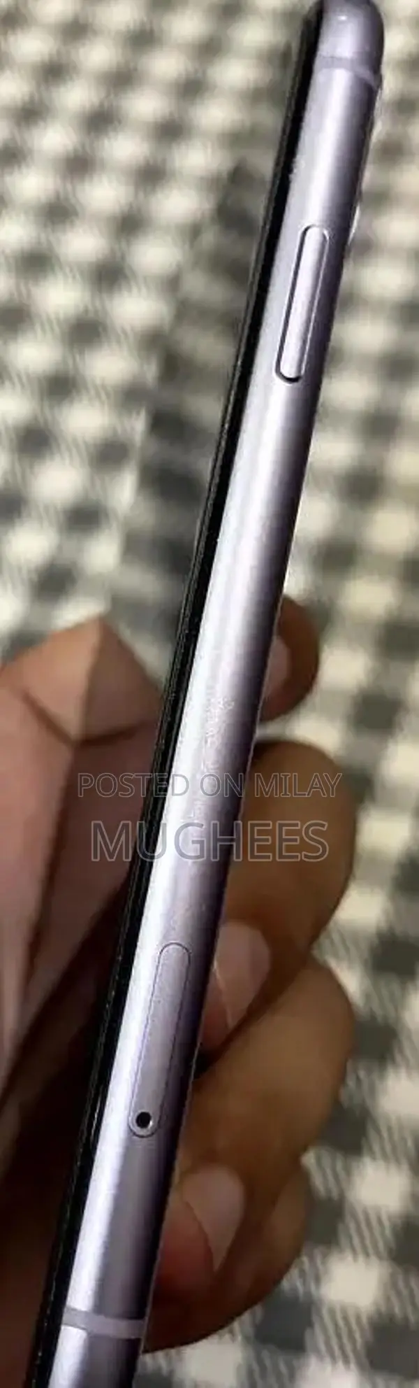 Apple iPhone 11 Smartphone - 128GB Storage, Excellent Condition