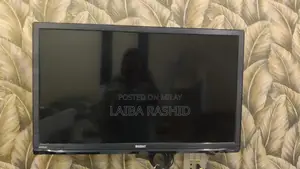 Photo - Orient 32-Inch LED TV with Slim Design and Multimedia Support