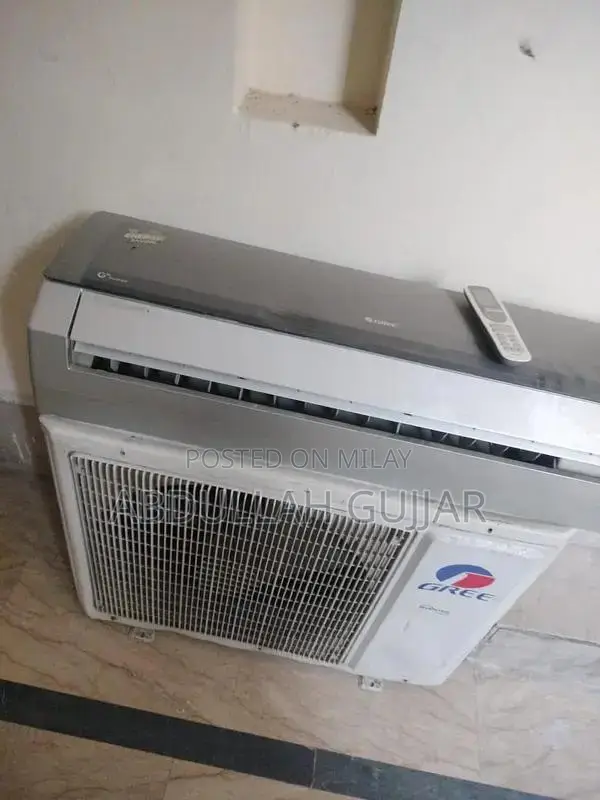 Gree 2 Ton Inverter Air Conditioner - Near New Condition