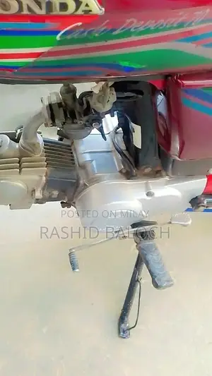 Honda CD 70 Motorcycle - Classic Commuter Bike