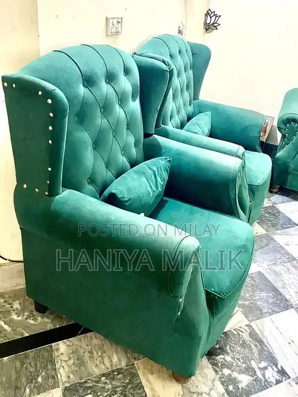 5 Seater Sofa Set - Urgent Sale, Lightly Used