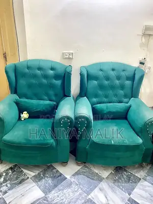 5 Seater Sofa Set - Urgent Sale, Lightly Used