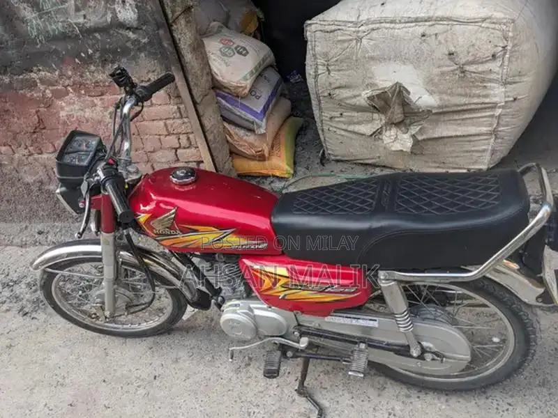 Honda CG 125 Motorcycle 2020 Model