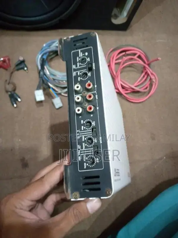 High-Performance Car Woofer Sound System with Complete Wiring