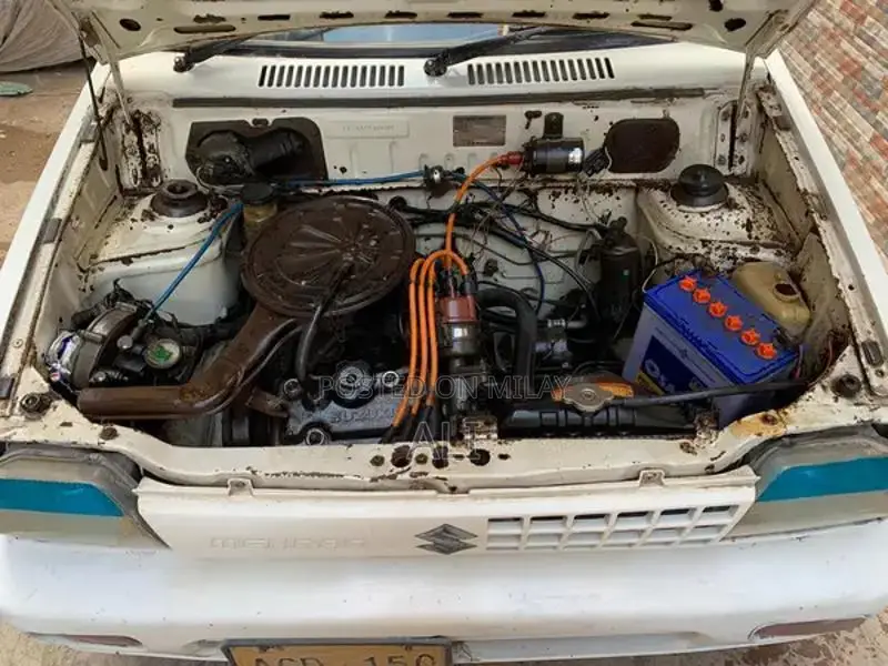 Suzuki Mehran 2004 Compact City Car with CNG