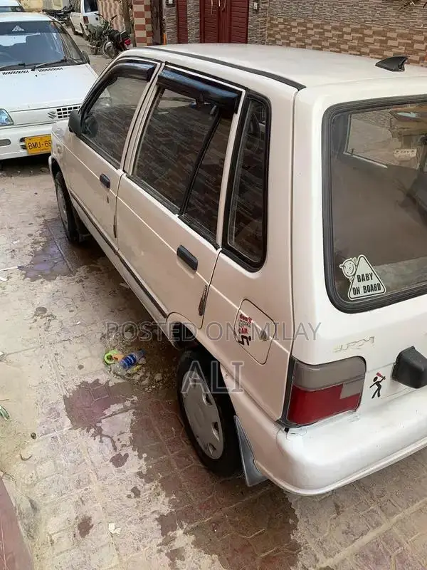 Suzuki Mehran 2004 Compact City Car with CNG