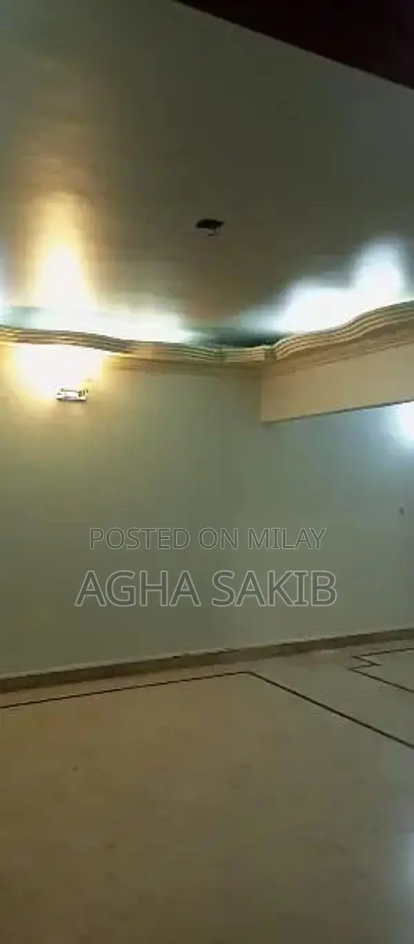 Spacious 300 Sq. Yds 1st Floor Residential Portion