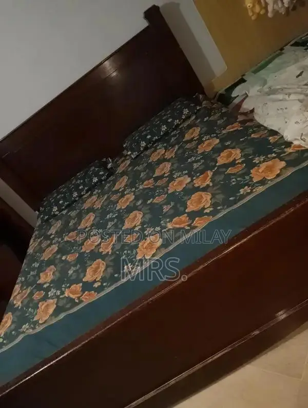 Wooden Furniture Set - Traditional Style Pieces