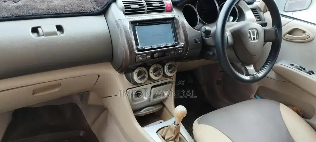 Honda City Sedan Reliable Compact Car with Alloy Rims