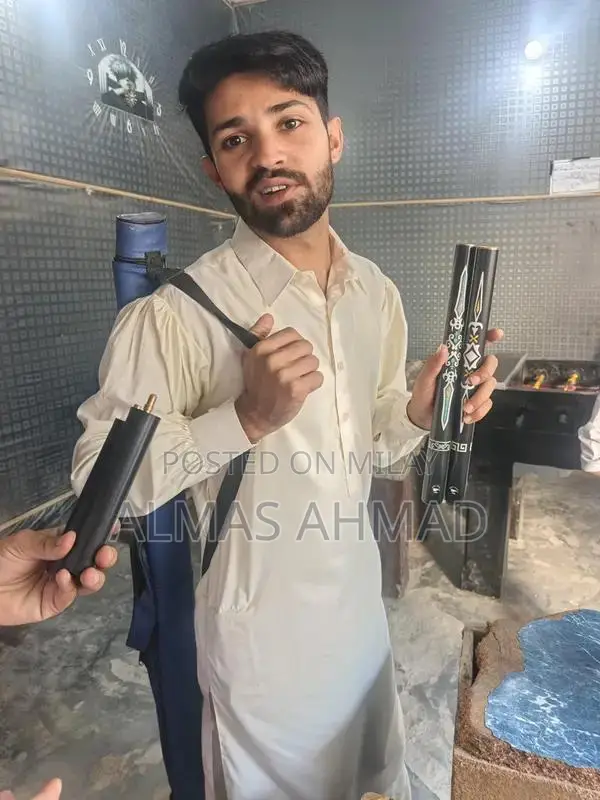 Professional Snooker Cue Set with Accessories