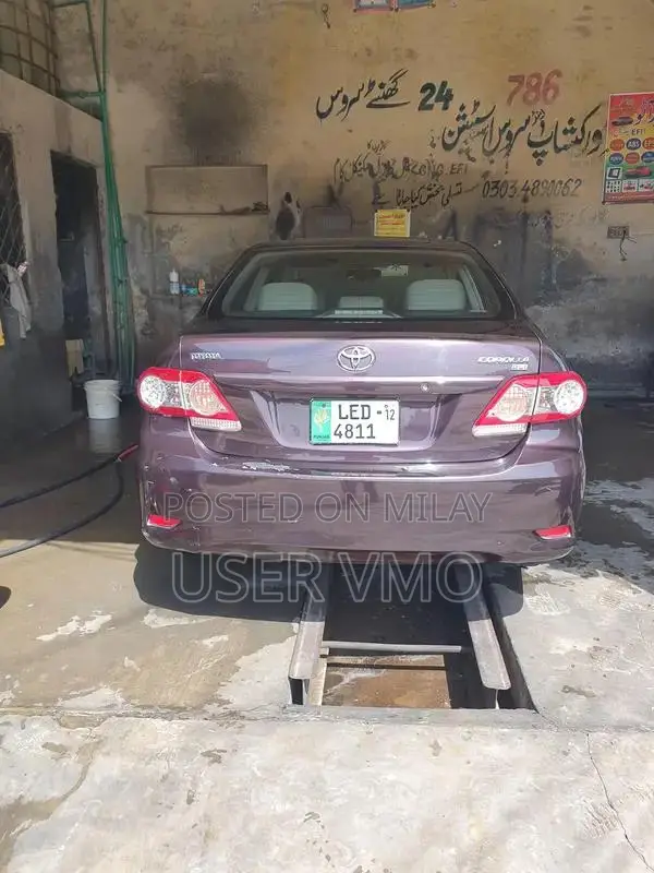 2012 Volkswagen GLI Sedan Sporty Compact Car