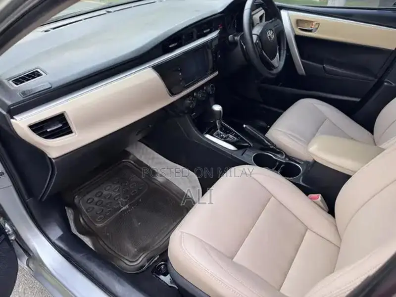 Toyota Corolla Grande 2014 Sedan - Immaculate Condition