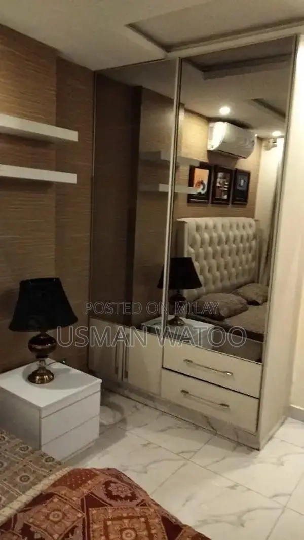 Furnished 1-Bedroom Flat with Modern Amenities