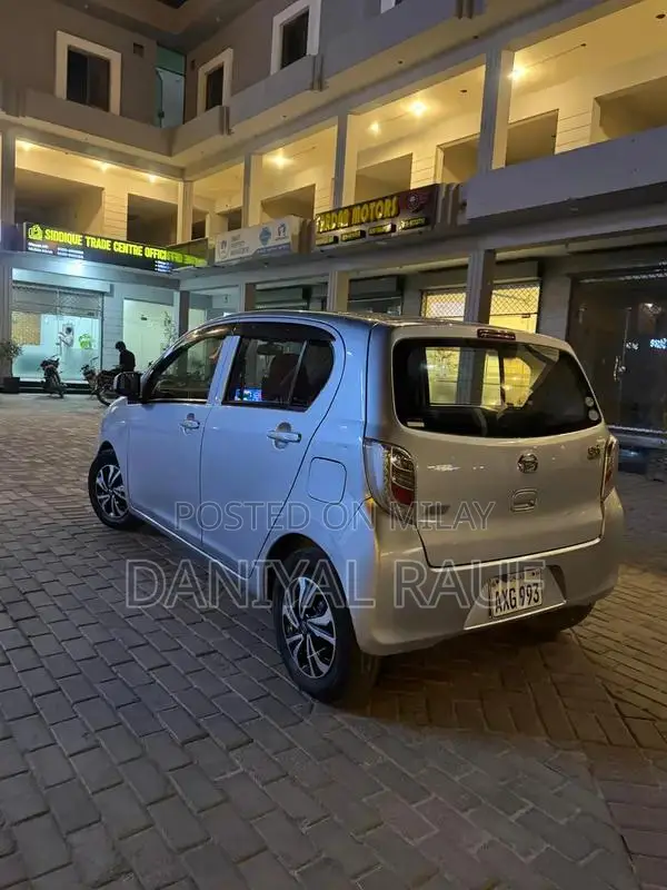 Daihatsu Mira 2015 Compact Hatchback