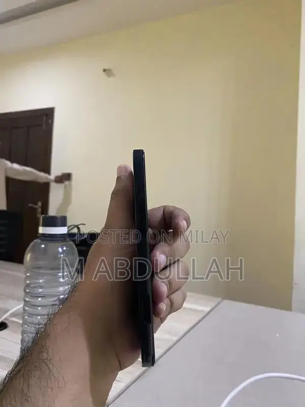 Apple iPhone 13 128GB JV Smartphone