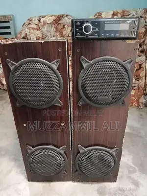 Photo - Boofers Stereo Sound LED Speaker with Built-in Tweeters