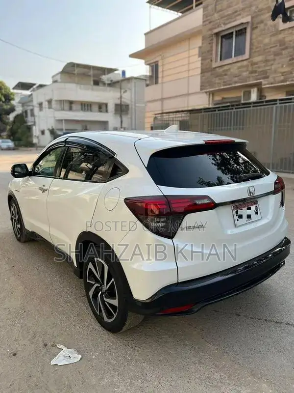 Honda Vezel RS Turbo - Premium Compact SUV - 2018 Model