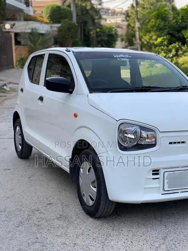 Alto VXR 2023 Sedan - Low Mileage, Excellent Condition