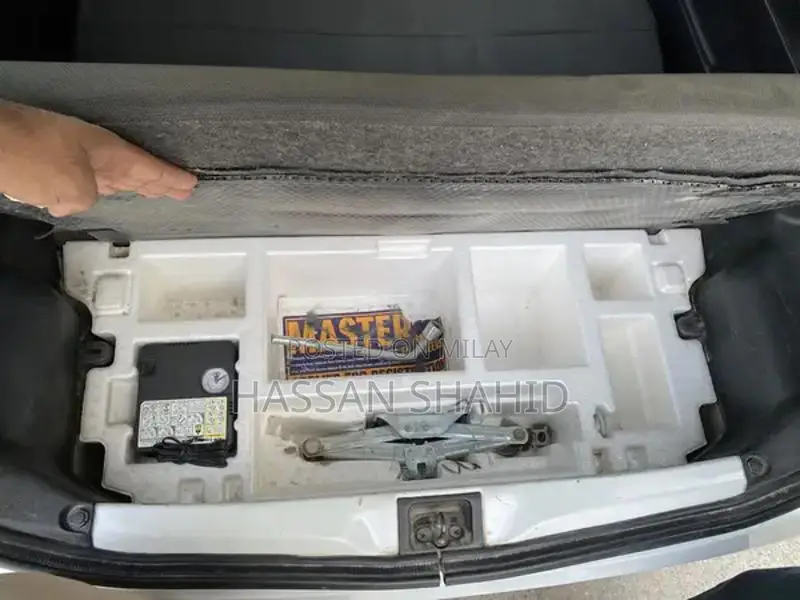 Alto VXR 2023 Sedan - Low Mileage, Excellent Condition