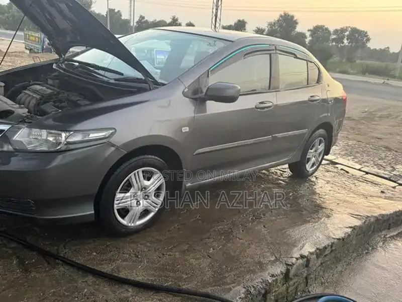 Honda City Sedan - Reliable Compact Car