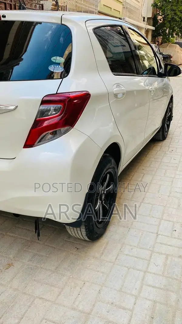 Toyota Vitz Compact Hatchback 2016-2021 Pearl White