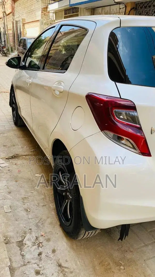 Toyota Vitz Compact Hatchback 2016-2021 Pearl White