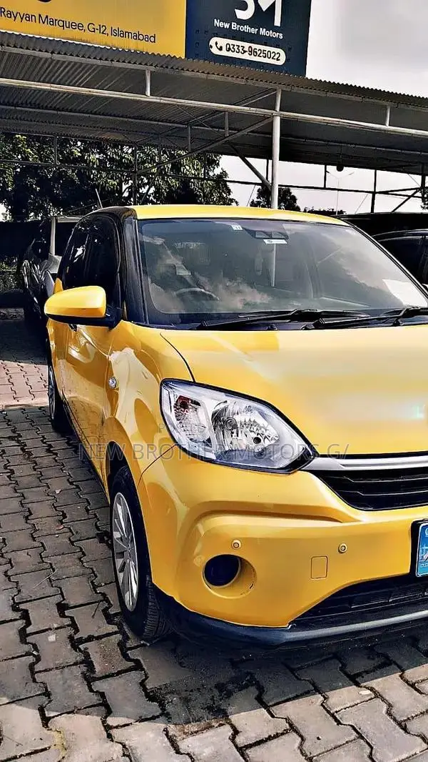 Passo XL Compact Car - 5AA Grade Import Vehicle