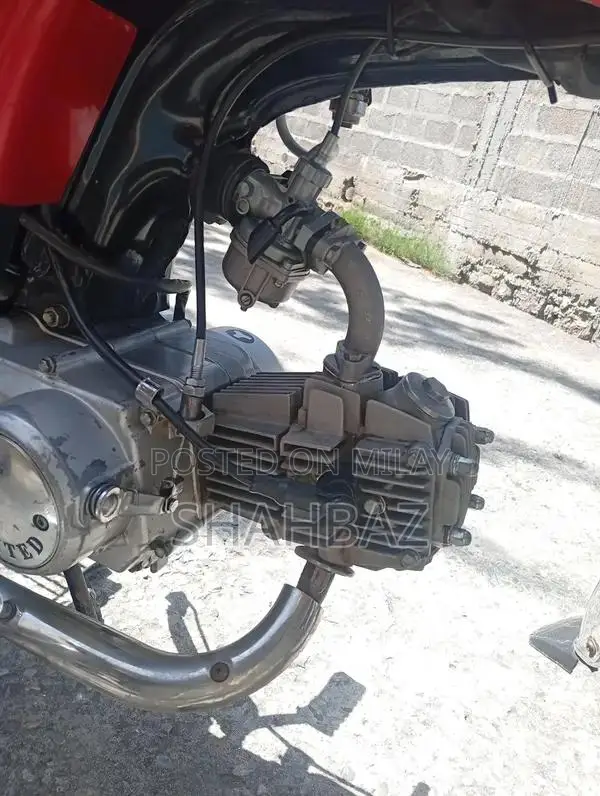 United Vehicle Engine Component