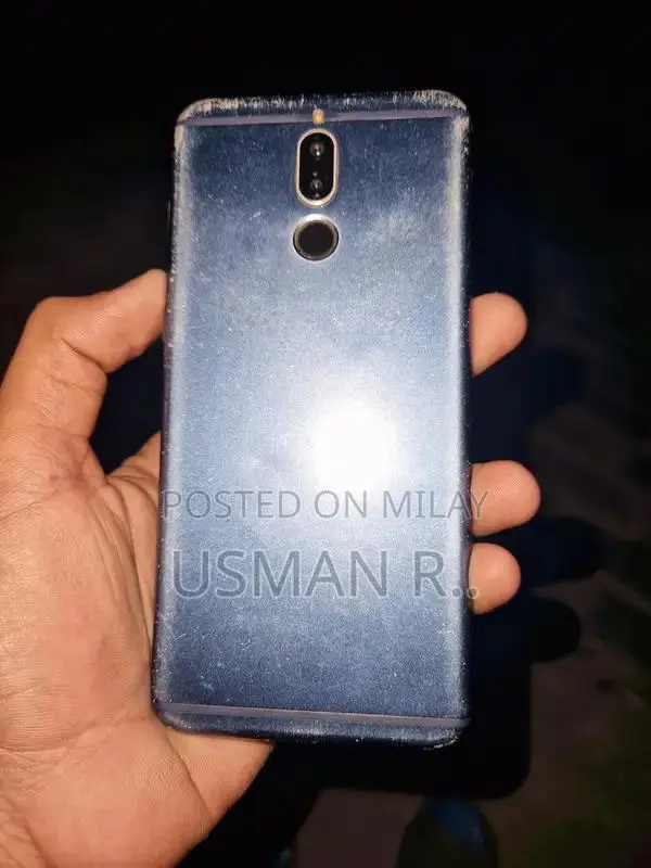 Huawei Mate 10 Lite Smartphone - 4GB RAM, 64GB Storage