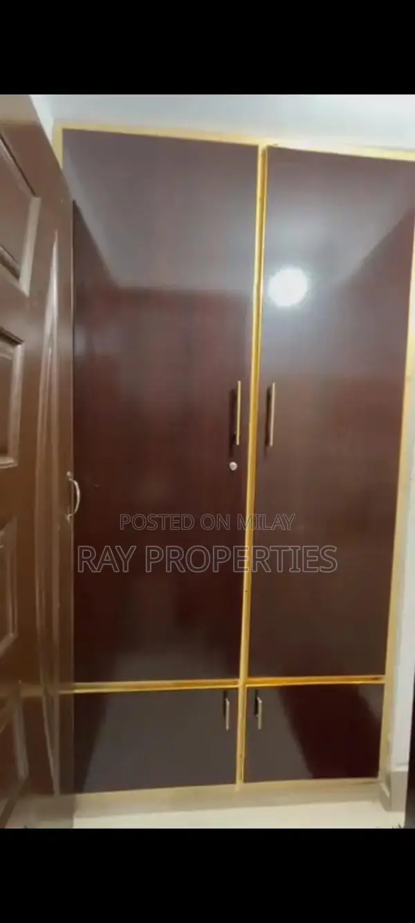 Double Unit 5 Marla House with 4 Bedrooms and Multiple Facilities