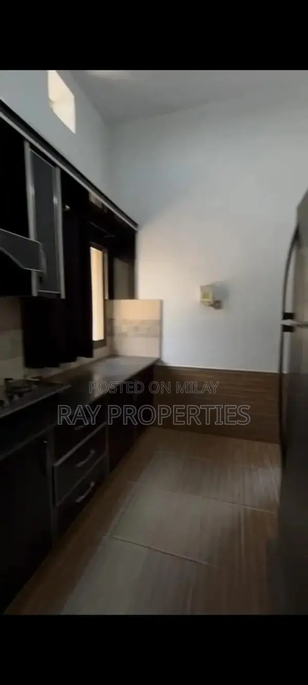 Double Unit 5 Marla House with 4 Bedrooms and Multiple Facilities