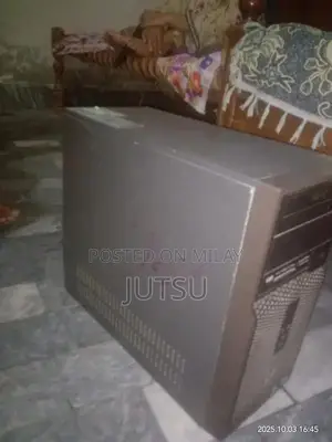 Photo - Fujitsu Tower Desktop PC - i5 4th Gen Gaming Computer