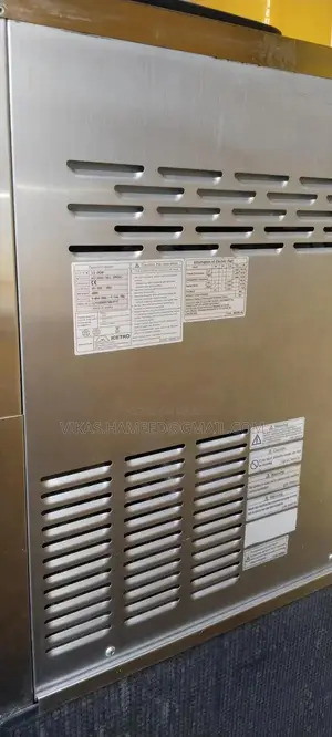 ICETRO Commercial Ice Cream Machine - 3-Phase Industrial Freezer