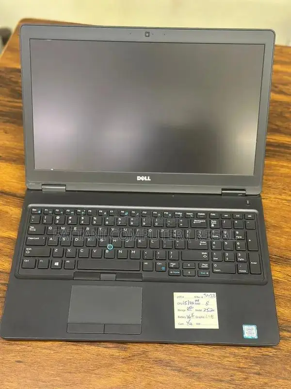 Dell Precision 3520 Mobile Workstation Laptop