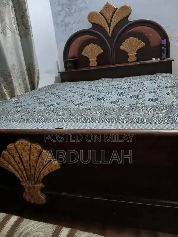 Wooden Bed Frame in Excellent Condition