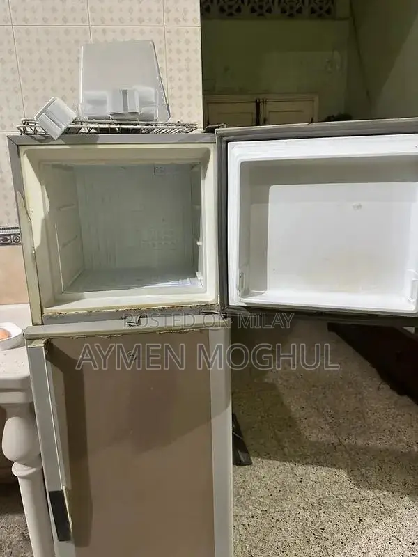 Pre-Owned Refrigerator in Excellent Condition