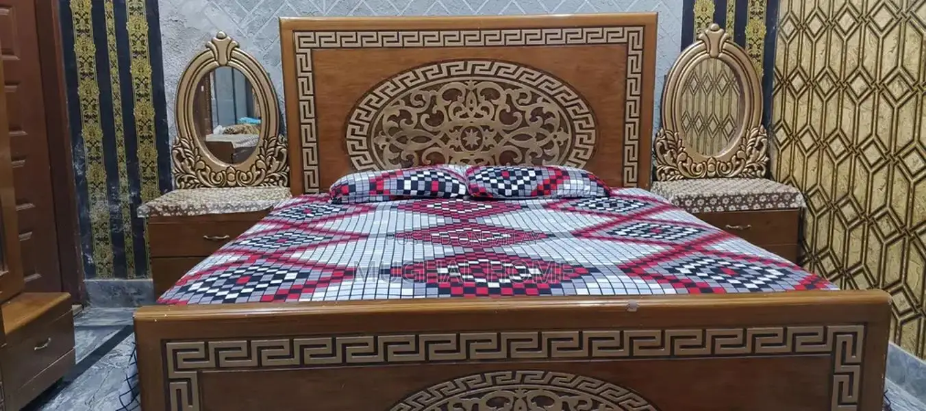 condition good.  bed. . . 2 side table. . . . . dressing