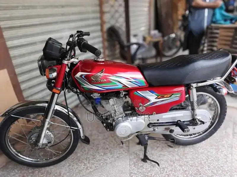 honda125. modl. 2023. all Punjab num