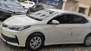 Toyota Corolla GLI 2019 Sedan - Imported Compact Sedan