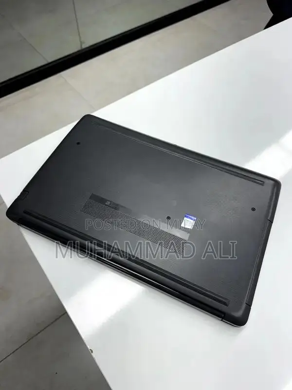 HP 255 G7 Ryzen 3 Laptop with SSD and Radeon Graphics